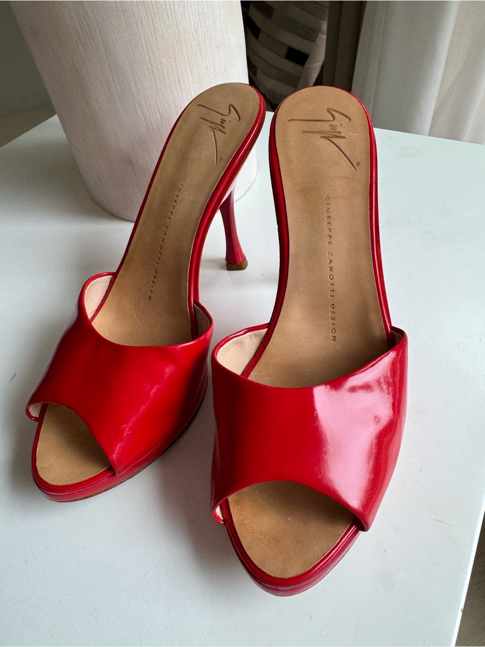 Giuseppe Zanotti Design Red Patent Leather Peep-Toe Mules – Size 38.5 - Picture 5 of 12